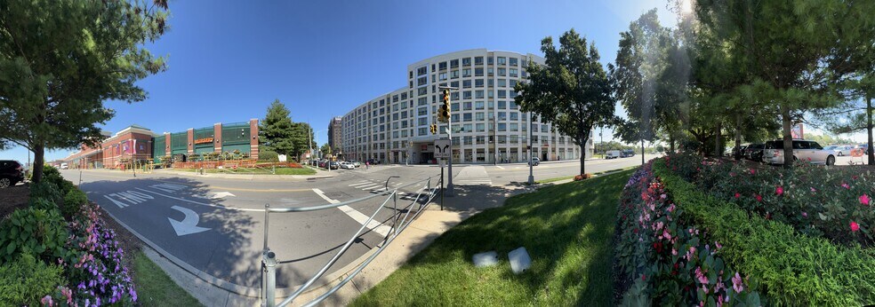 More Photos Of 911 Erskine St, Brooklyn Apartments For Lease