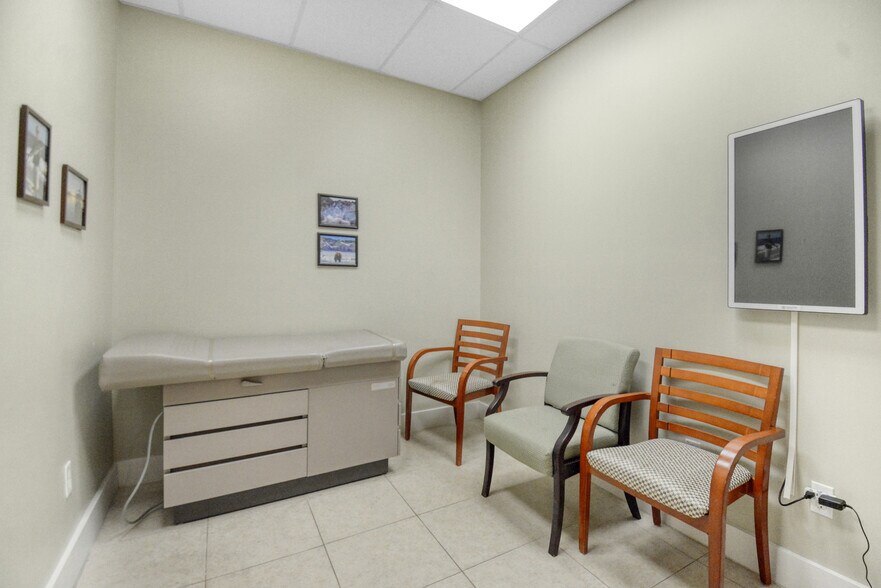 More Photos Of 1000 Plantation Island Dr, Saint Augustine Medical For Sale