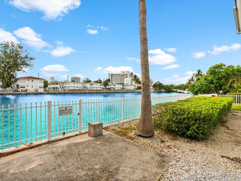 More Photos Of 7805 Crespi Blvd, Miami Beach Apartments For Sale