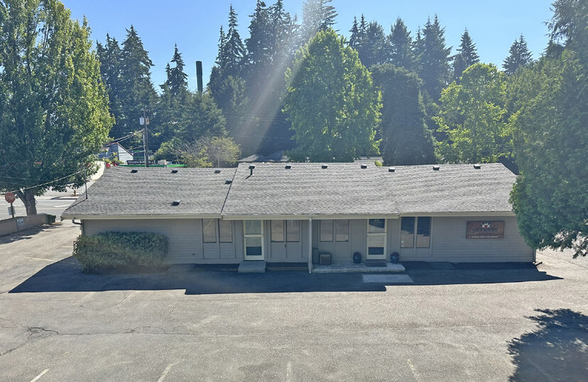 More Photos Of 23106 100th Ave W, Edmonds Office For Sale