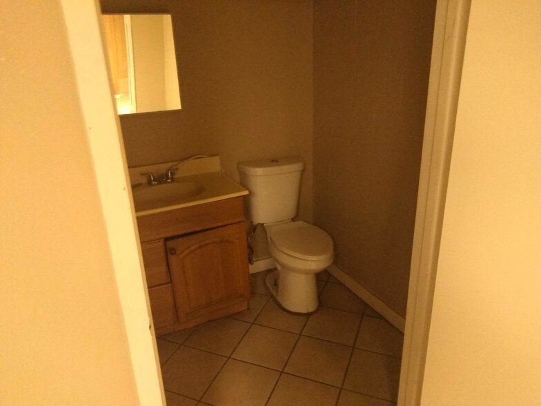 More Photos Of 2116 Fry Rd, Houston Auto Repair For Sale