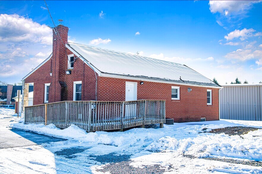 More Photos Of 1379 W Jarrettsville Rd, Forest Hill Office For Sale