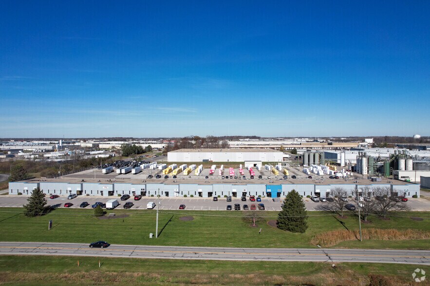 More Photos Of 5314-5356 W 79th St, Indianapolis Warehouse For Lease