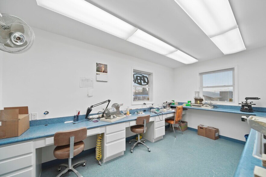 More Photos Of 3165 County Farm Rd, Jackson Medical For Sale