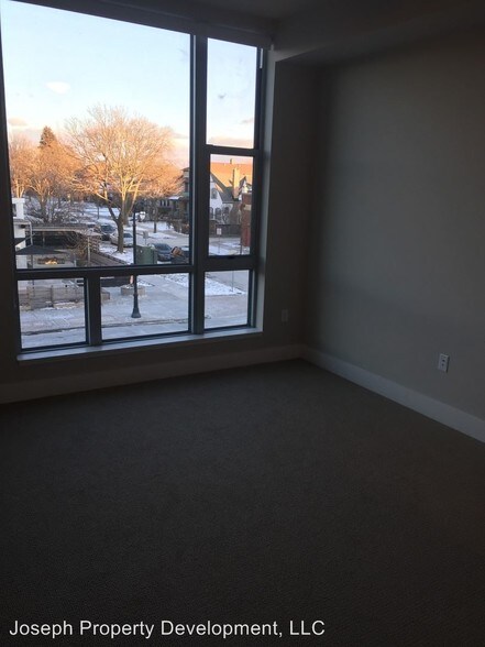 More Photos Of 4175 N Oakland Ave, Shorewood Multifamily For Sale