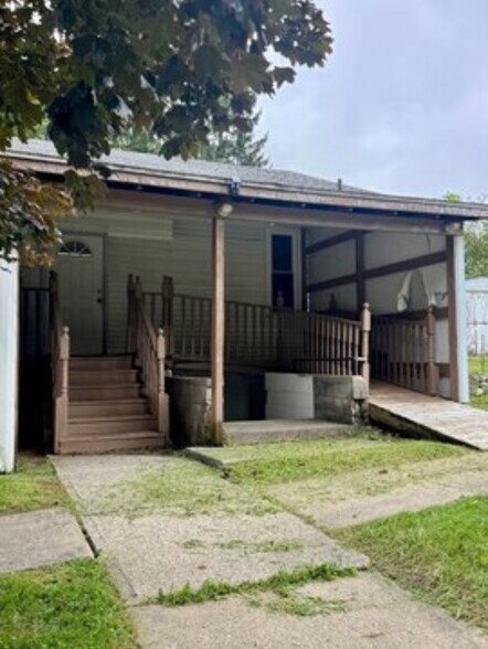 More Photos Of 115 S Pierce St, Crestline Religious Facility For Sale