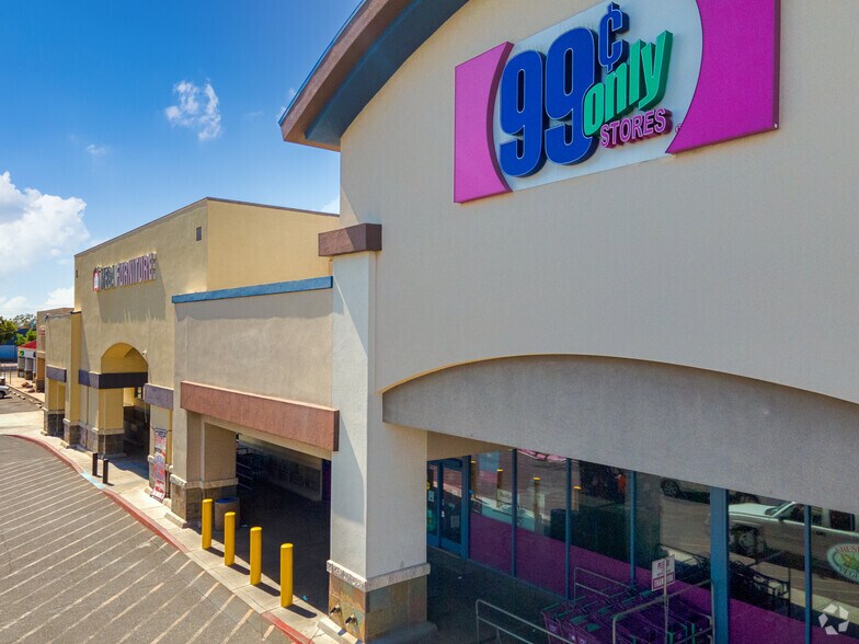 More Photos Of 4240 W Bell Rd, Glendale Storefront For Sale