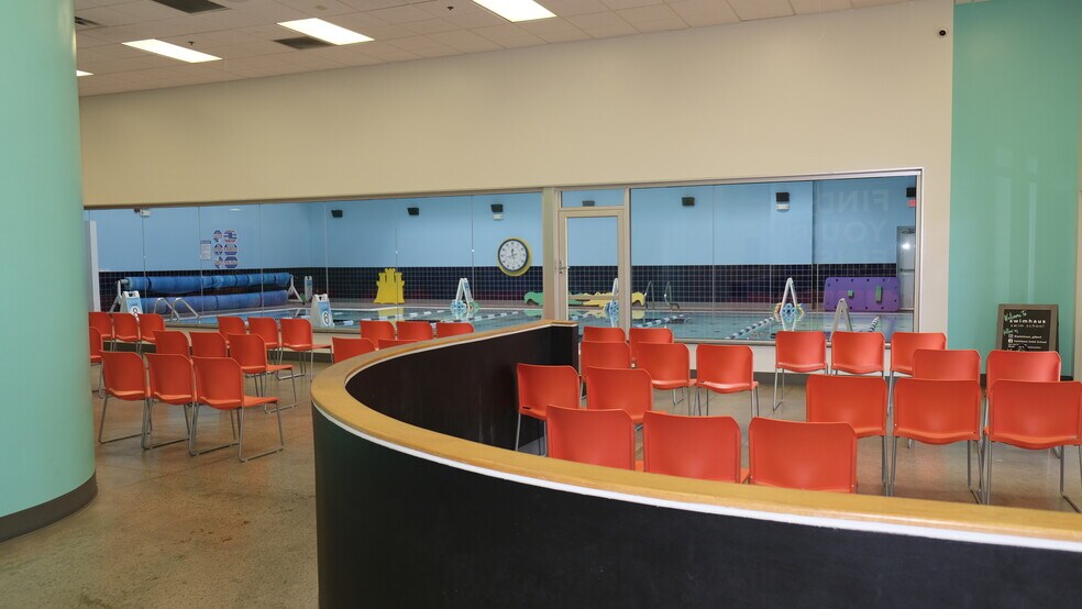 More Photos Of 868 N Gilbert Rd, Gilbert Freestanding For Sale