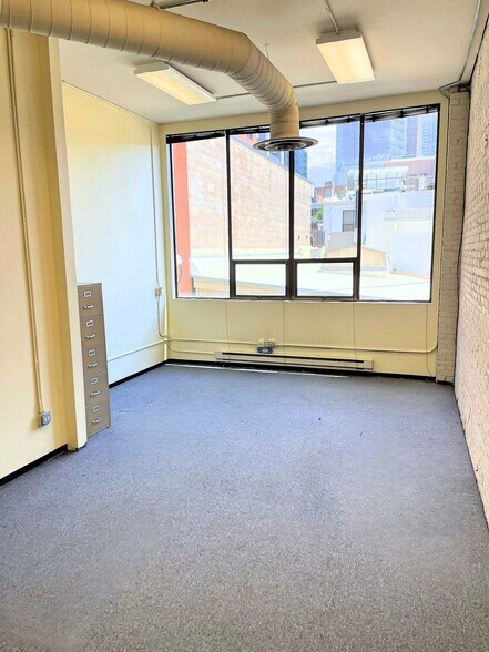 More Photos Of 1440 Blake St, Denver Office For Sale