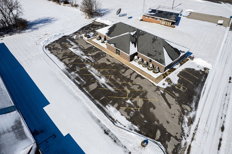 More Photos Of 1366 S Wabash St, Wabash Office For Sale