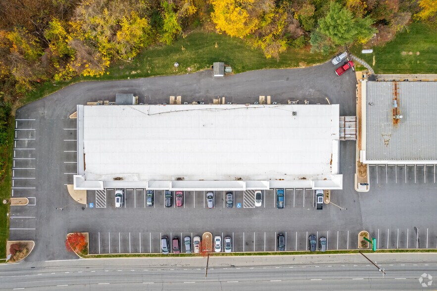 More Photos Of 10068-10120 Southern Maryland Blvd, Dunkirk Unknown For Lease