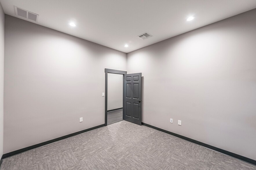 More Photos Of 190D Saundersville Rd, Hendersonville Office For Lease