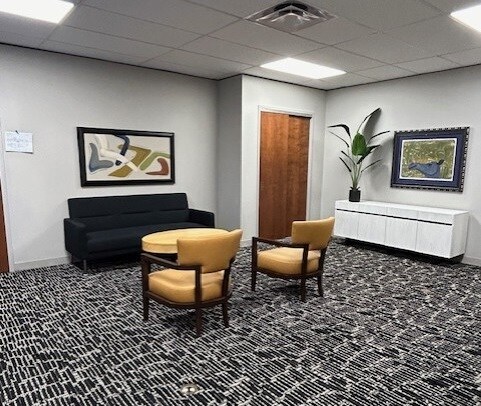 More Photos Of 300 Olive St, Texarkana Office For Lease