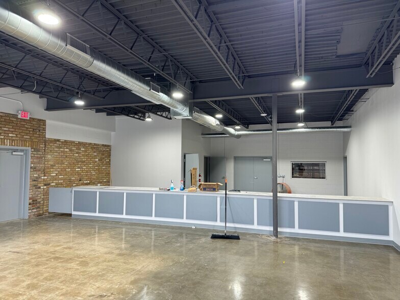 More Photos Of 413 S Eastman Rd, Longview Land For Sale