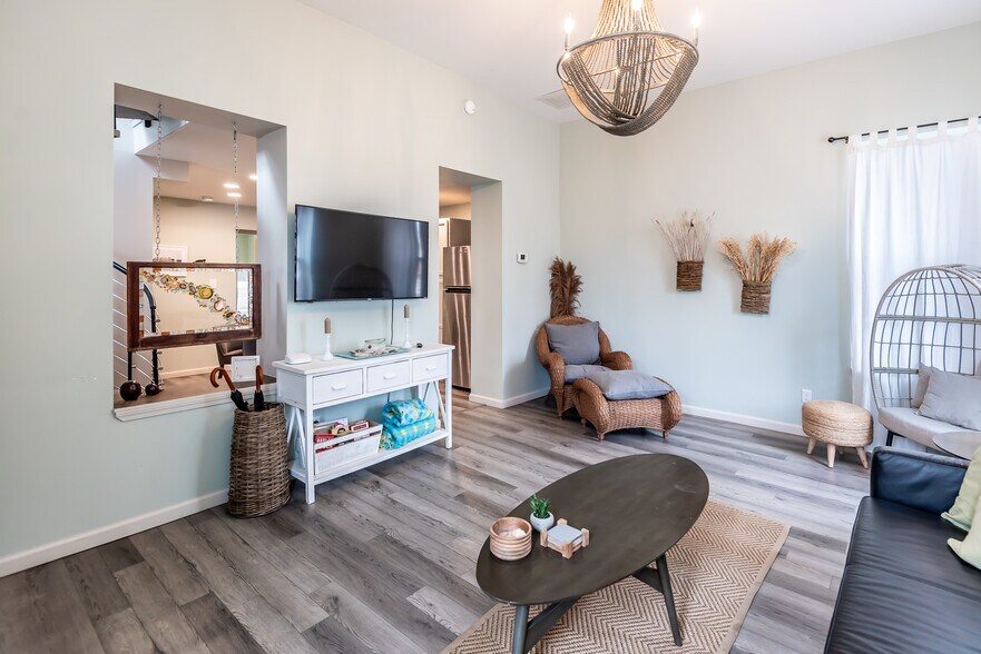 More Photos Of 320 N Mechanic St, Lebanon Multifamily For Sale