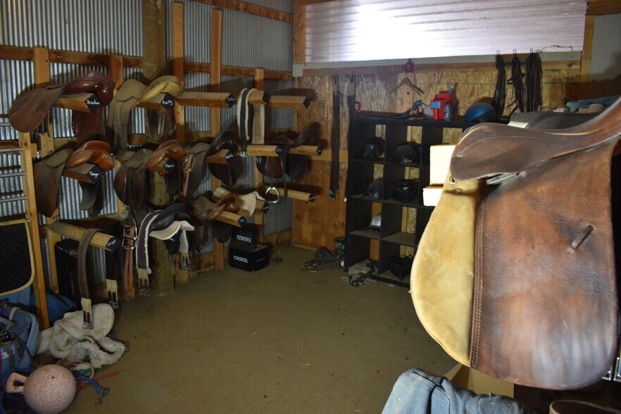 More Photos Of 8778 Arapahoe Rd, Boulder Horse Stables For Sale