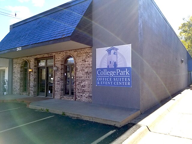 More Photos Of 2611 SW 17th St, Topeka Office For Lease