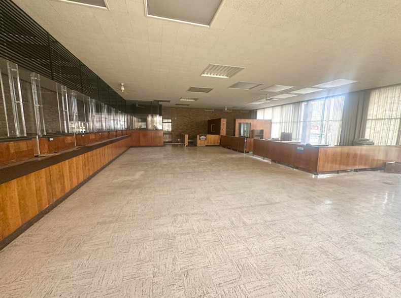 More Photos Of 12336 Morang ave, Detroit Bank For Sale