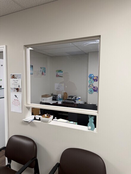 More Photos Of 133-135 Main St, Lockport Office For Lease