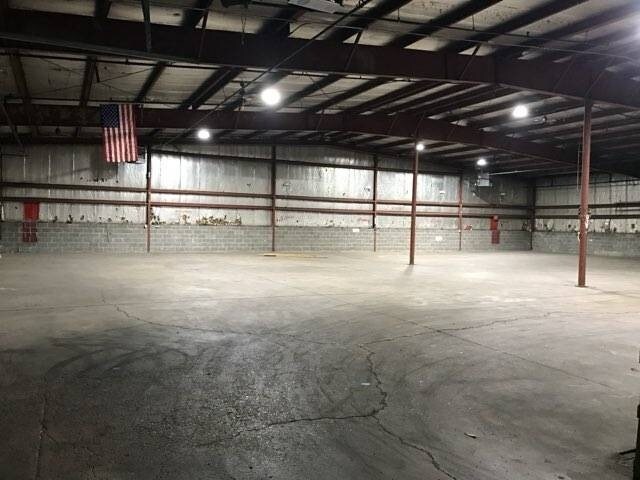 More Photos Of 10001 Mercier St, Dearborn Warehouse For Lease