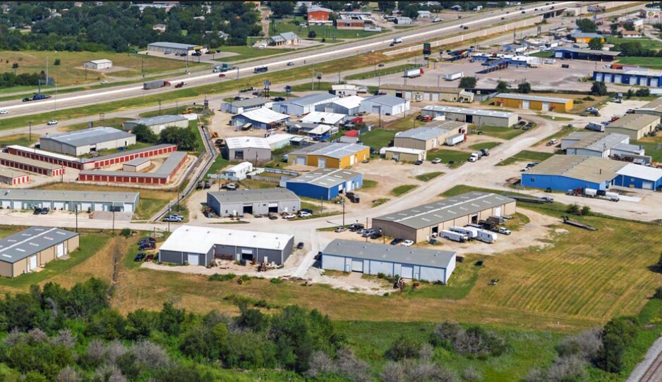 More Photos Of 244 S McLennan Loop, Elm Mott Warehouse For Lease