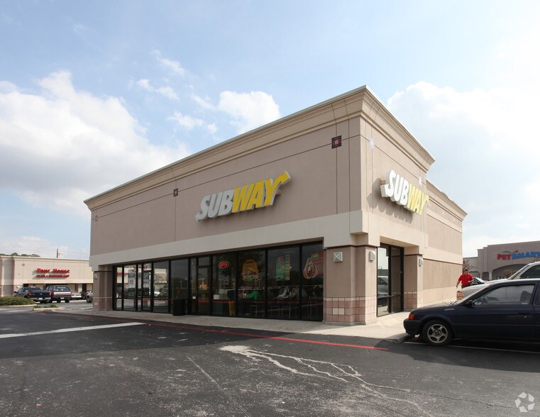 More Photos Of 132-156 E FM-1960, Houston Unknown For Lease