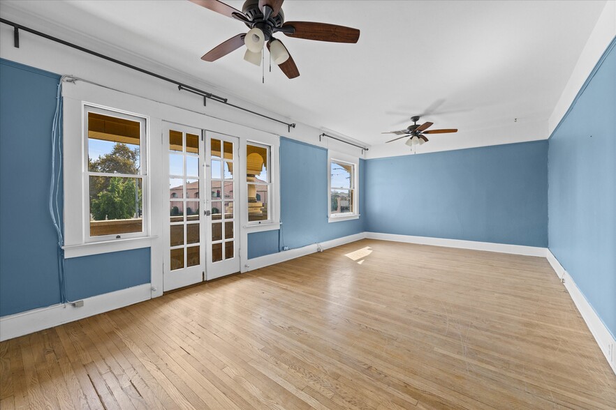 More Photos Of 1701 F St, Bakersfield Loft Creative Space For Lease