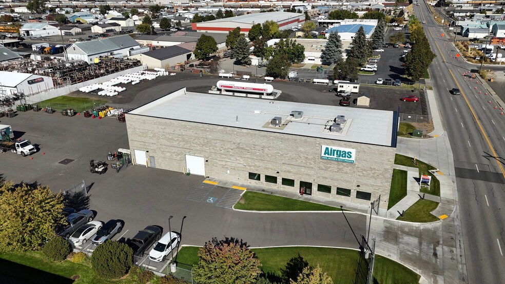Primary Photo Of 925 N Fancher Rd, Spokane Valley Industrial For Lease