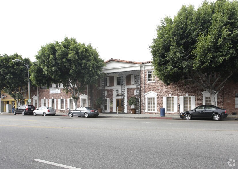 More Photos Of 1033 Gayley Ave, Los Angeles Medical For Lease
