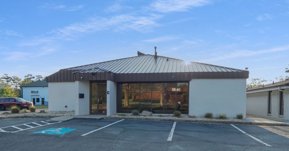 Primary Photo Of 253 Upper Riverdale Rd, Riverdale Medical For Lease