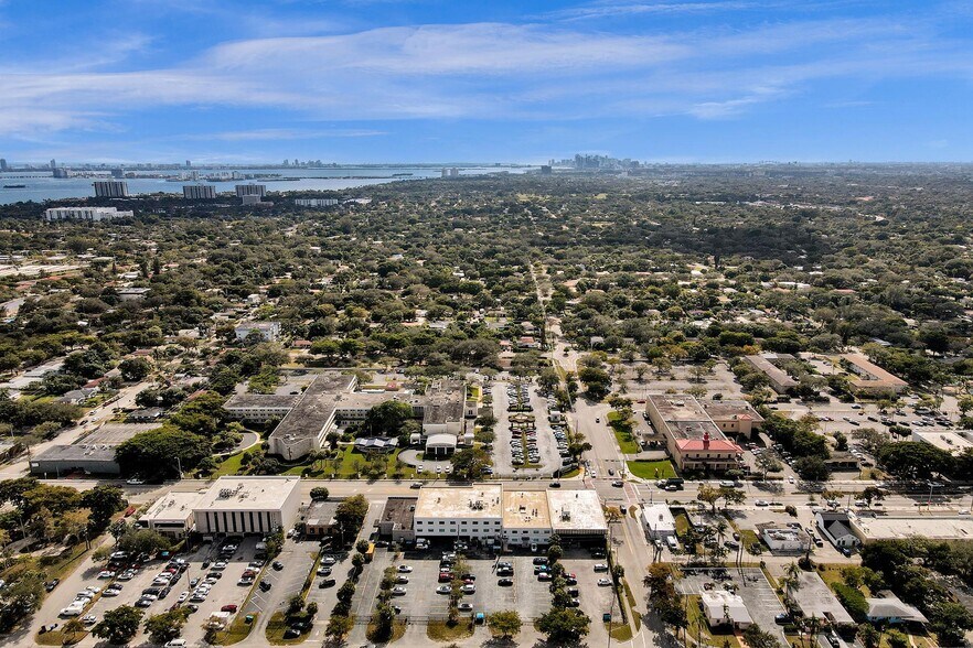 More Photos Of 1005 NE 125th St, North Miami Unknown For Lease