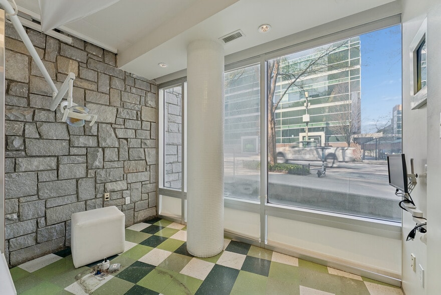 More Photos Of 845 Spring St NW, Atlanta Apartments For Sale