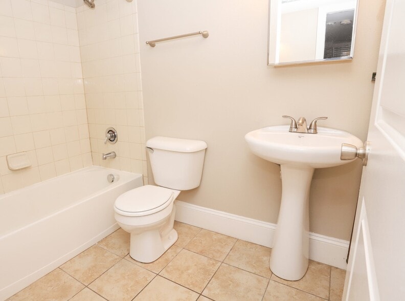 More Photos Of 1432 Pennsylvania St, Denver Apartments For Sale