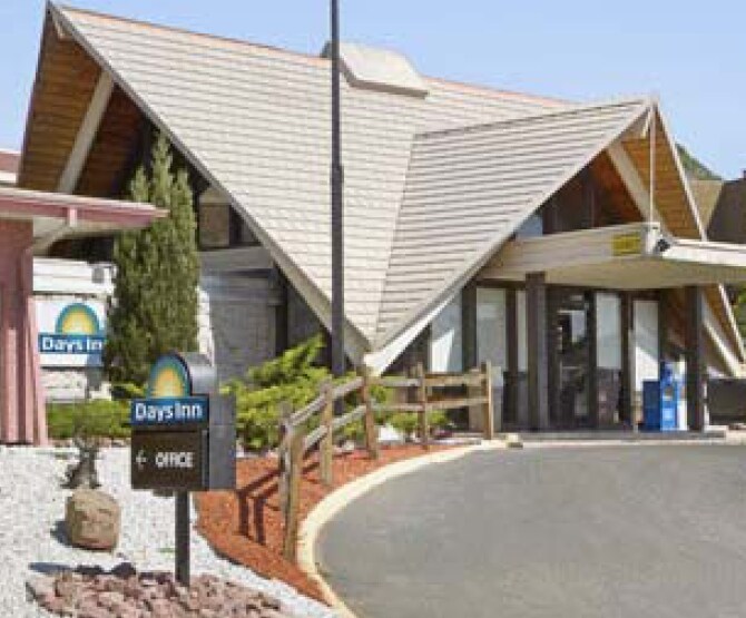 More Photos Of 4610 Rusina Rd, Colorado Springs Hotel For Sale