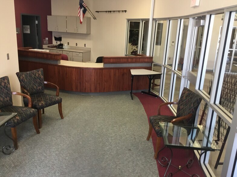 More Photos Of 12550 Bammel North Houston Rd, Houston Specialty For Sale