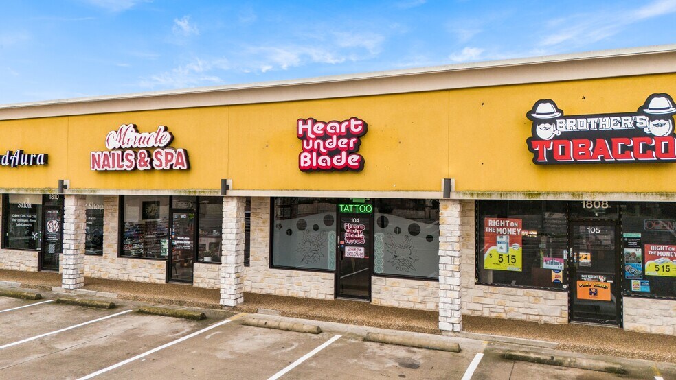 More Photos Of 1808-1812 Santa Fe Dr, Weatherford Unknown For Lease