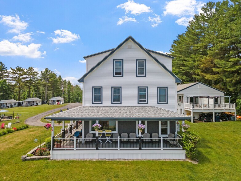 More Photos Of 291 Endicott St N, Laconia Hotel For Sale