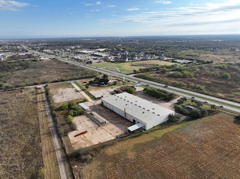 More Photos Of 1980 SW Wilshire Blvd, Burleson Warehouse For Sale