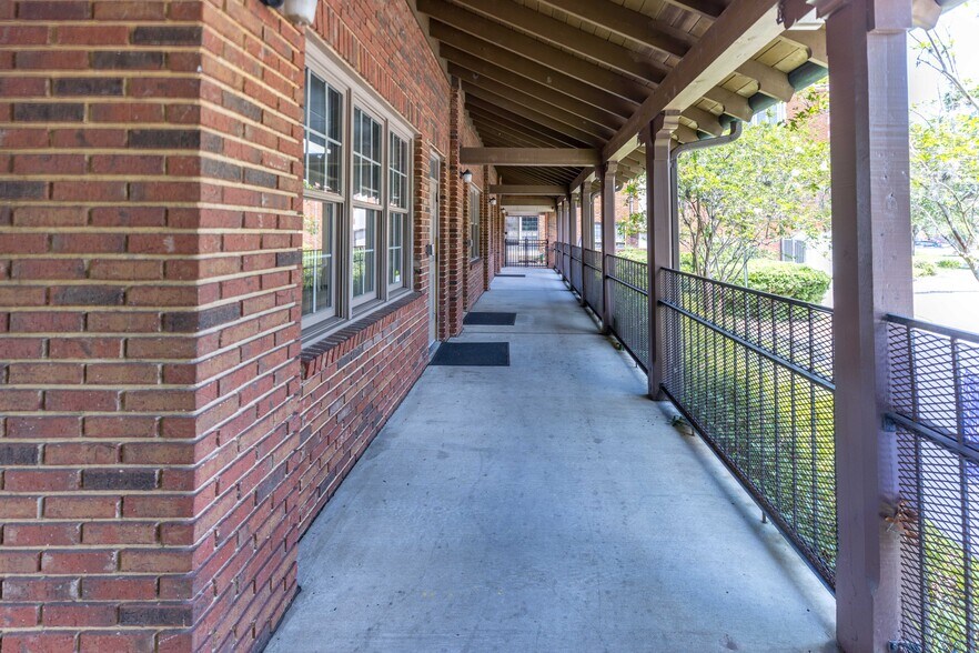 More Photos Of 1100 Stockton St, Jacksonville Religious Facility For Lease