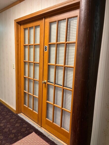 More Photos Of 120 N Main St, Churubusco Storefront Retail Residential For Sale