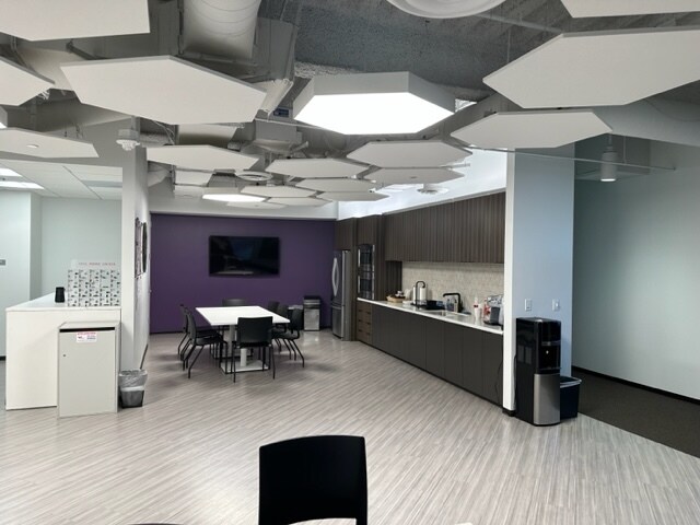 More Photos Of 2600 Michelson Dr, Irvine Office For Lease