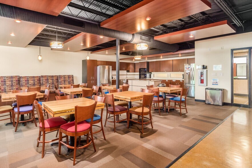 More Photos Of 6156 Wilcox Rd, Dublin Medical For Sale