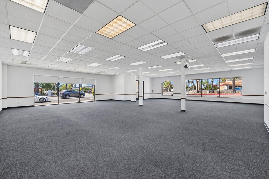 More Photos Of 17851 Chatsworth St, Granada Hills Freestanding For Sale