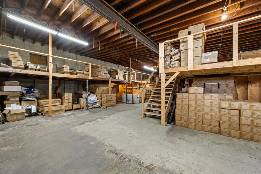 More Photos Of 4336 Bailey Ave, Buffalo Storefront For Sale