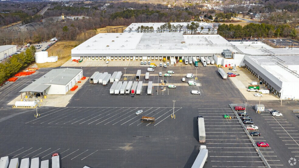 More Photos Of 8024 Telegraph Rd, Severn Industrial For Lease