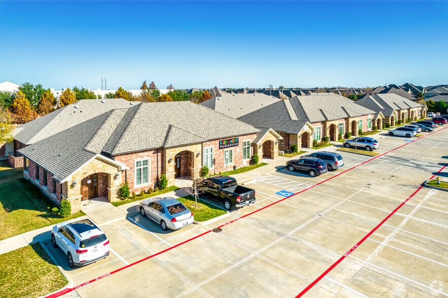 More Photos Of 425 Old Newman Rd, Frisco Office For Lease