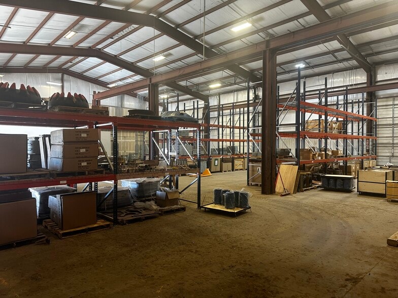 More Photos Of 1225 S Faudree Rd, Odessa Warehouse For Lease