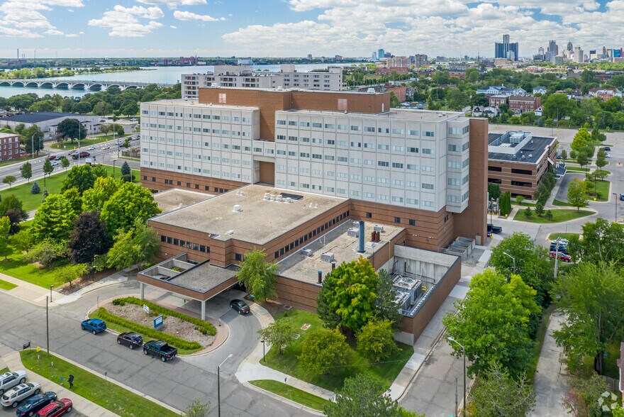 More Photos Of 7733 E Jefferson Ave, Detroit Skilled Nursing Facility For Lease