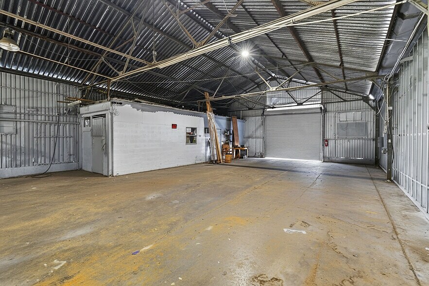 More Photos Of 4200 Georgia Ave, West Palm Beach Industrial For Lease