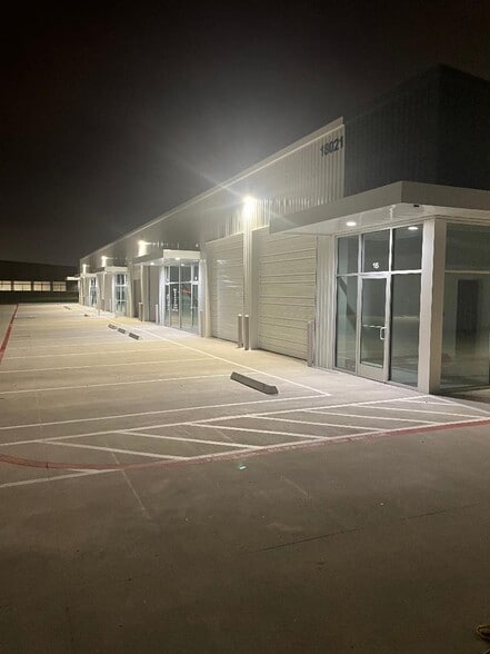 More Photos Of 18021 Longenbaugh Rd, Cypress Warehouse For Lease